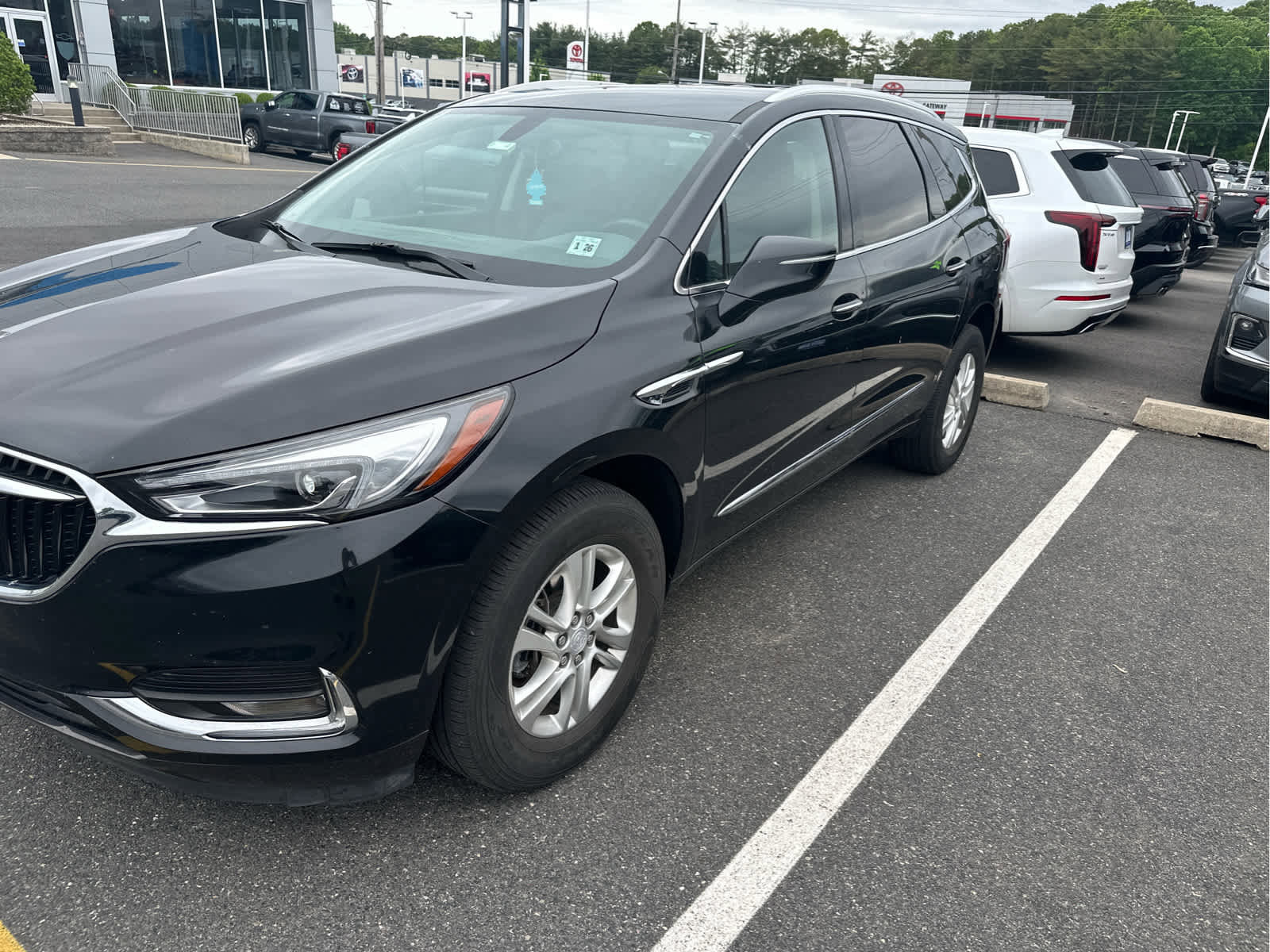 Certified 2021 Buick Enclave Preferred FWD image 6