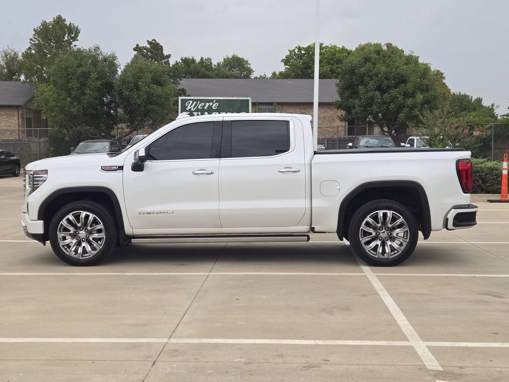 Used 2023 GMC Sierra 1500 Denali w/ Denali Reserve Package AWD/4WD image 8