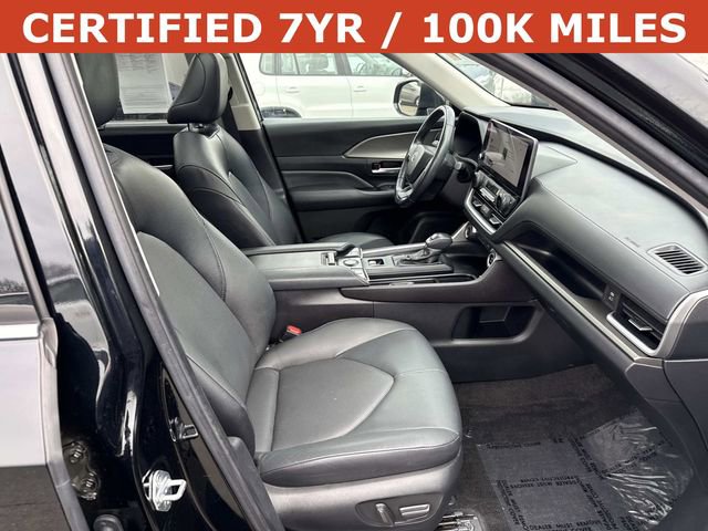 Used 2024 Toyota Grand Highlander XLE image 9