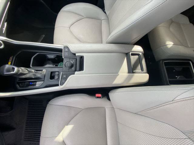Certified 2024 Toyota Grand Highlander AWD image 20