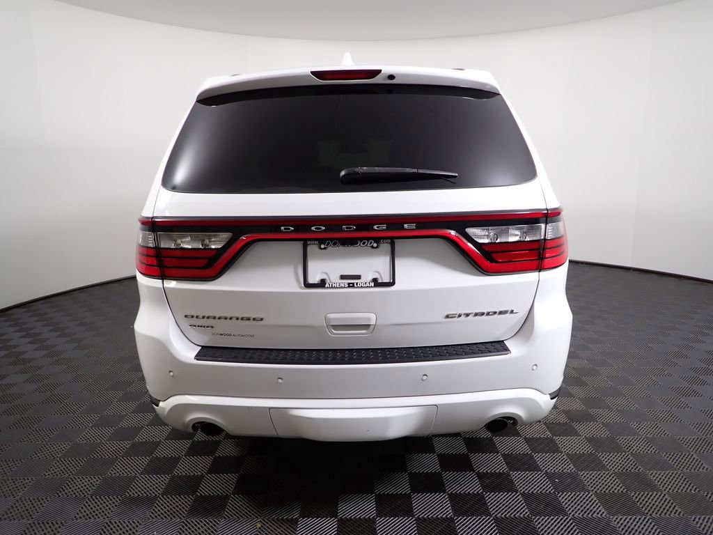 Used 2016 Dodge Durango Citadel w/ Premium Entertainment Group AWD/4WD image 19