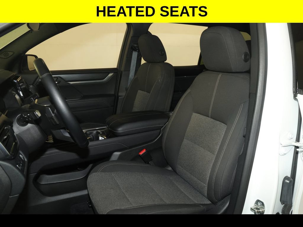Used 2025 GMC Acadia Elevation FWD image 3