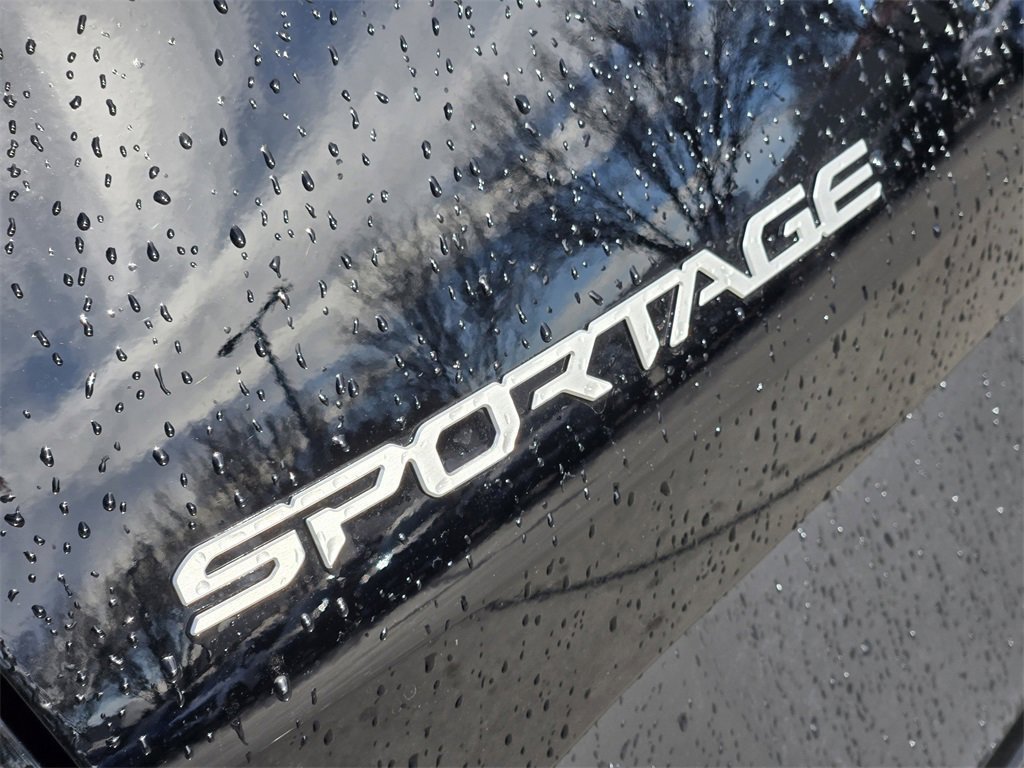 New 2026 Kia Sportage EX w/ EX Panorama Roof Package image 7