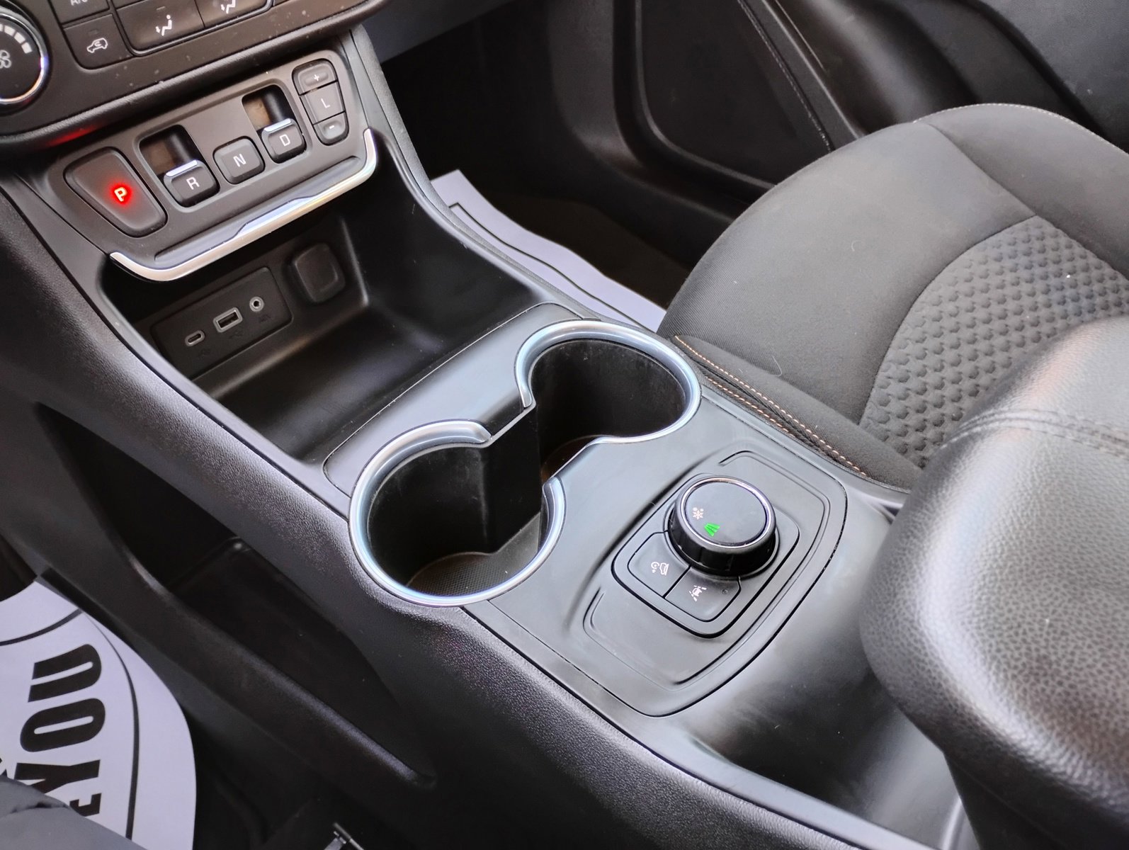 Used 2020 GMC Terrain SLE image 13