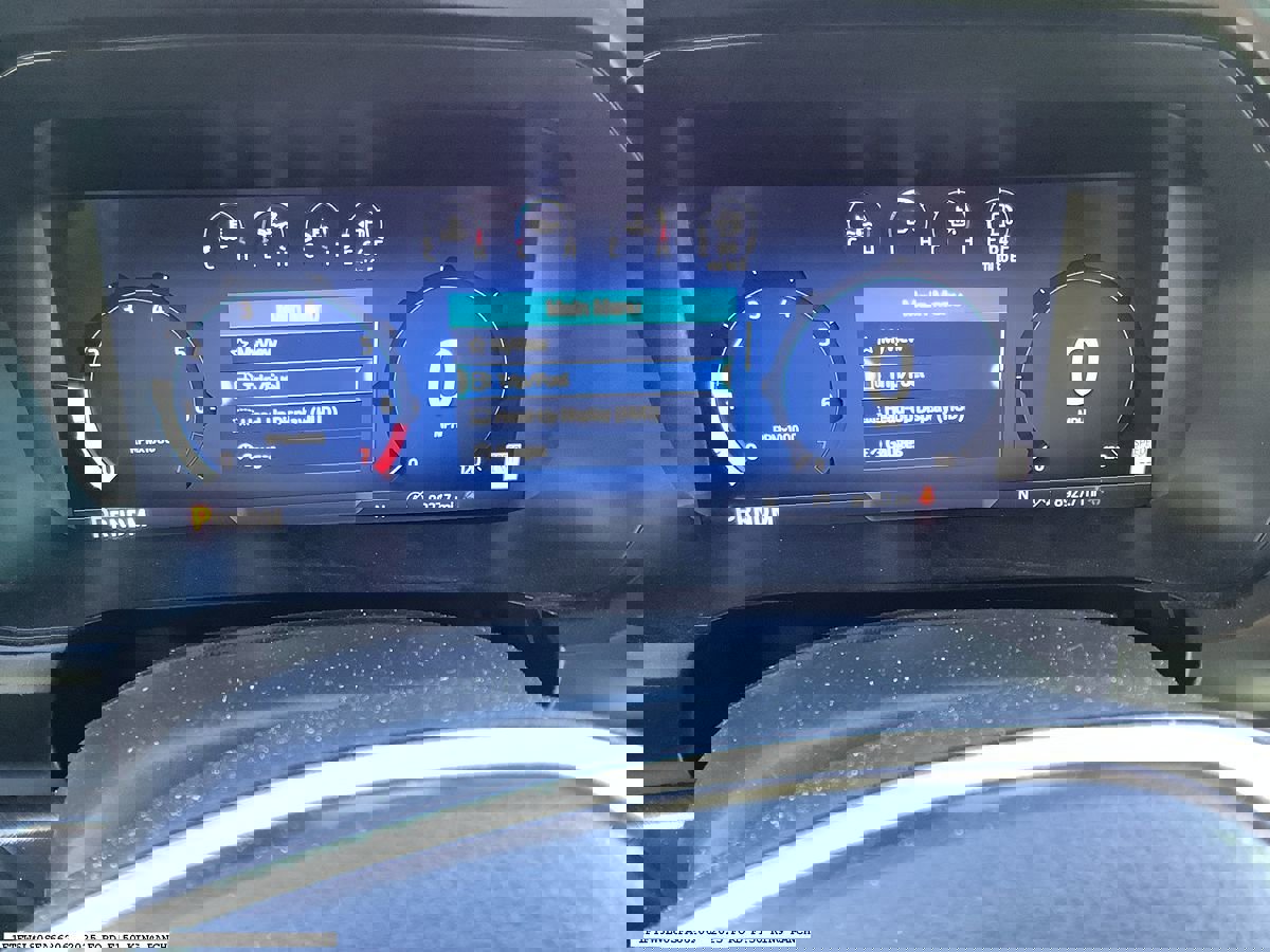 Used 2025 Ford F150 King Ranch w/ FX4 Off-Road Package AWD/4WD image 5