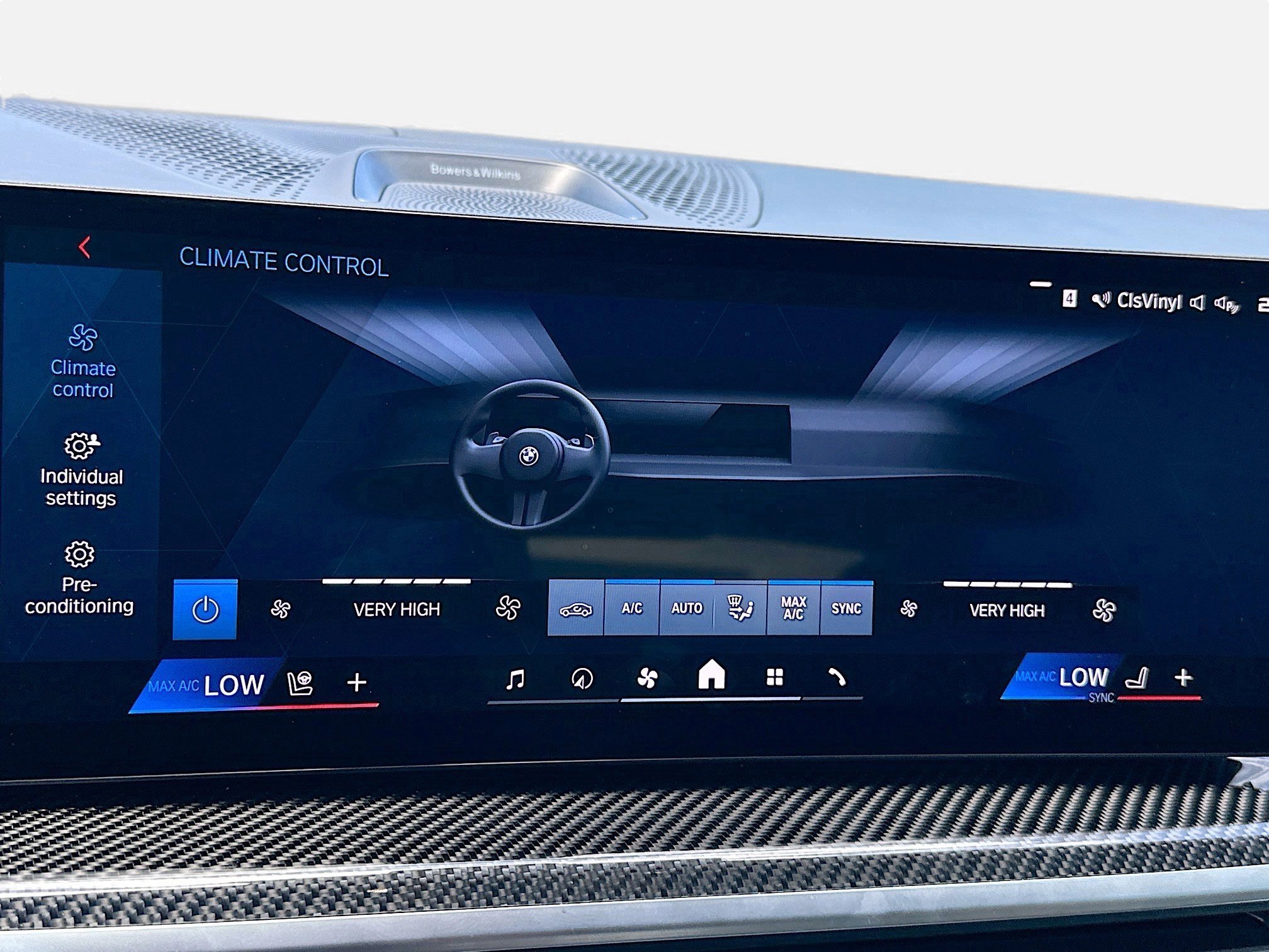 Used 2025 BMW X6 M Competition w/ Executive Package image 16