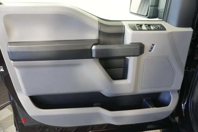 Certified 2019 Ford F150 XL w/ Equipment Group 101A Mid AWD/4WD image 30