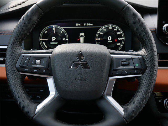 New 2025 Mitsubishi Outlander SEL image 8