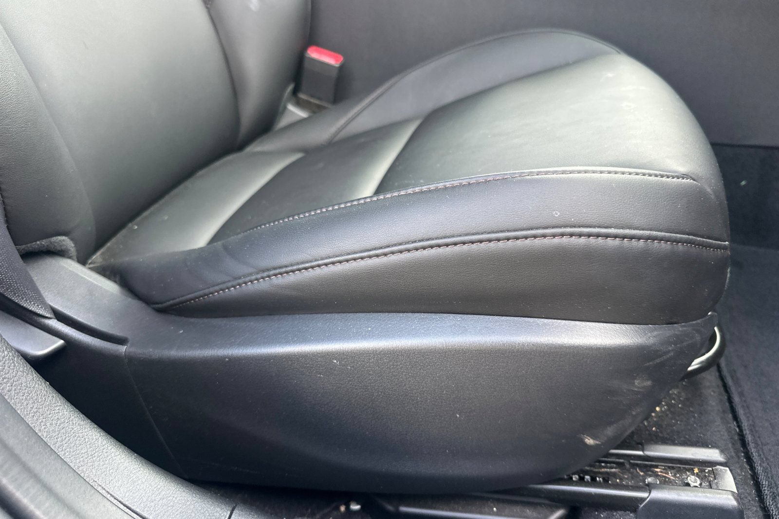 Used 2020 MAZDA MAZDA3 AWD Sedan w/ Preferred Package image 21