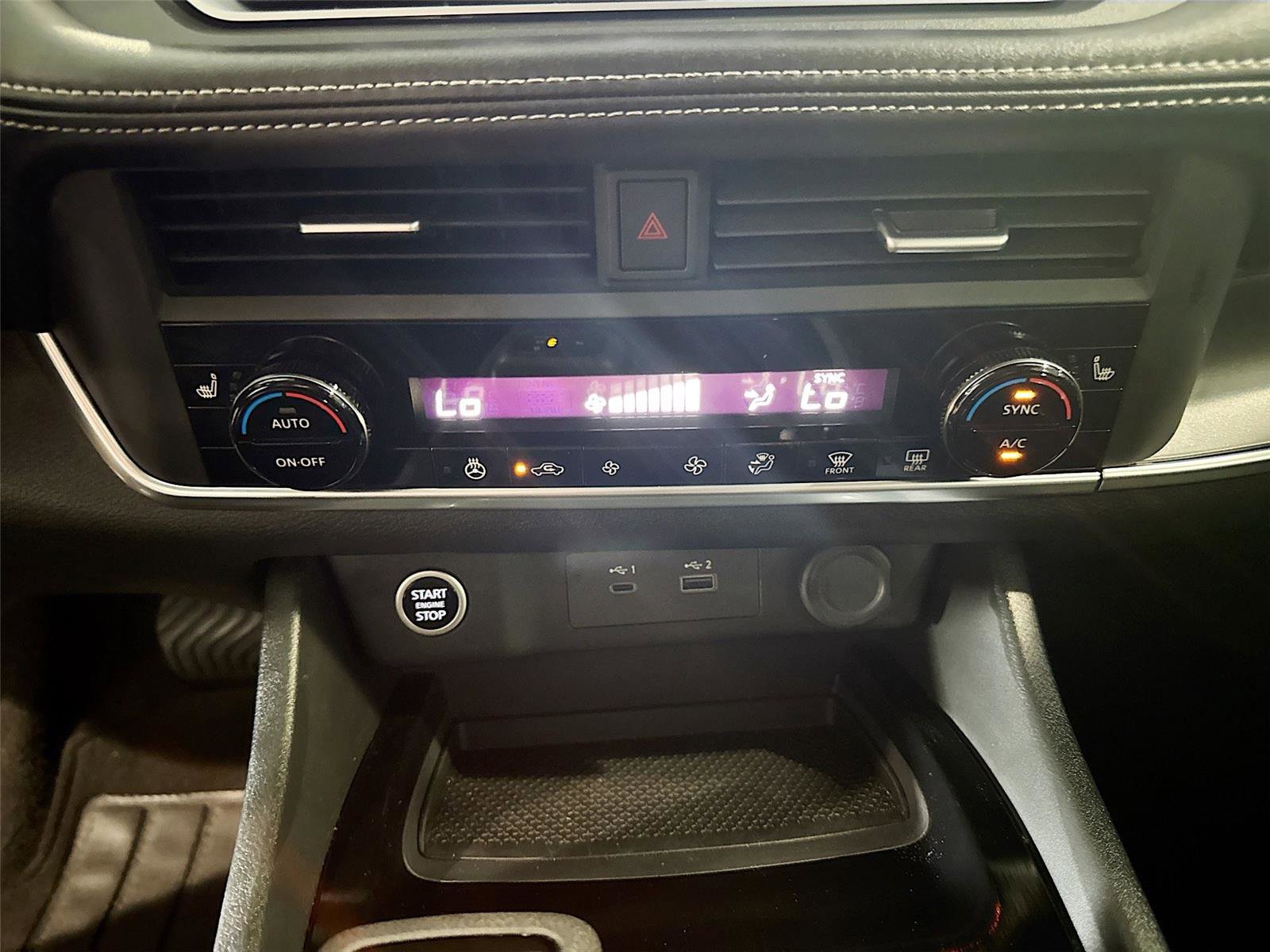 Used 2023 Nissan Rogue SV w/ SV Premium B Package image 13