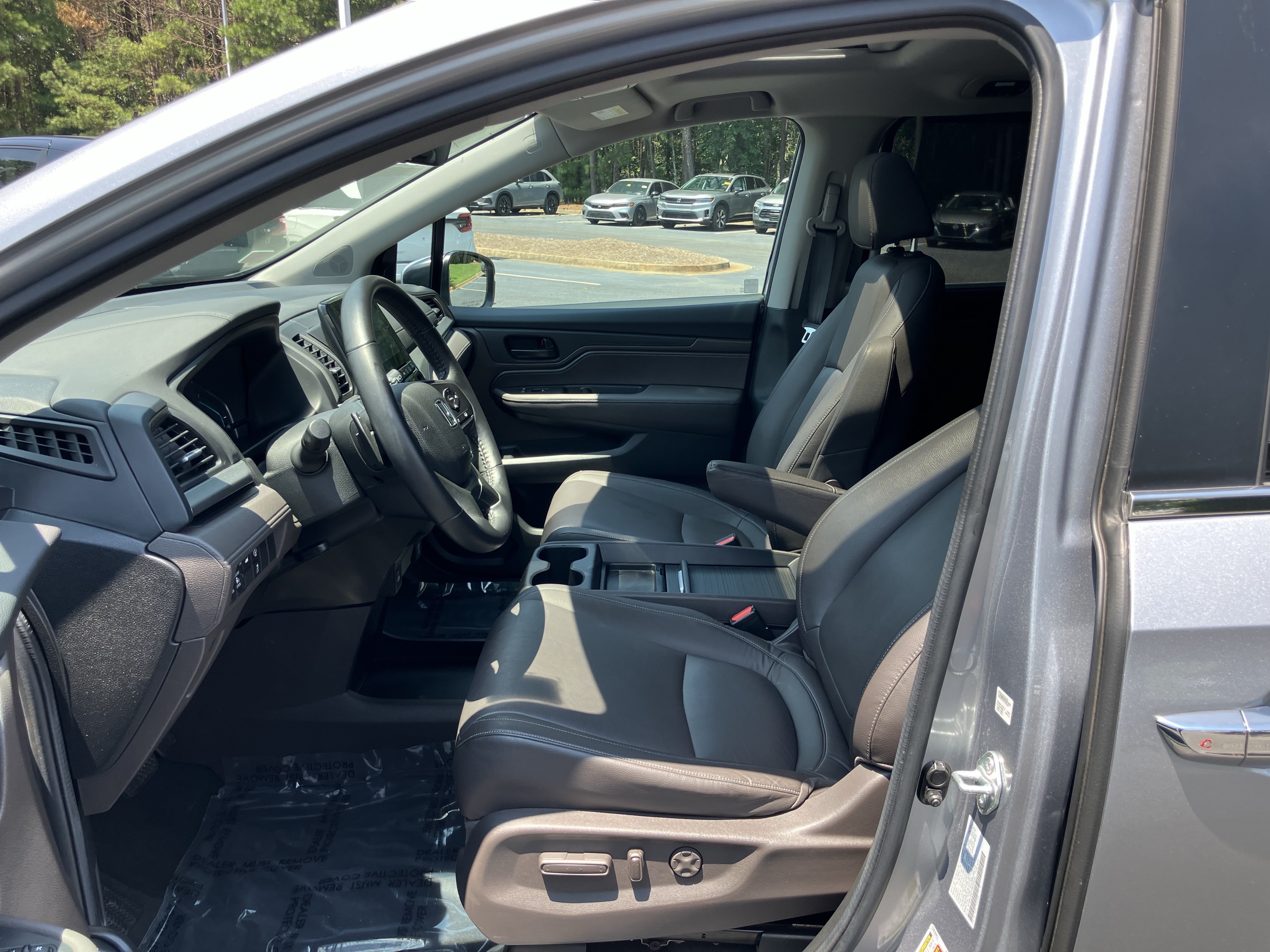 Certified 2024 Honda Odyssey EX-L image 16