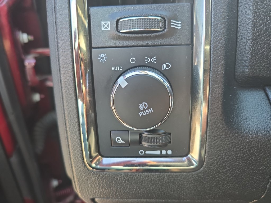 Used 2018 RAM 1500 Sport w/ Sport Premium Group AWD/4WD image 13