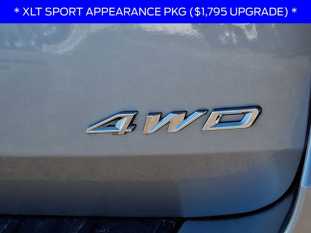 Used 2022 Ford Explorer XLT w/ Equipment Group 202A image 33