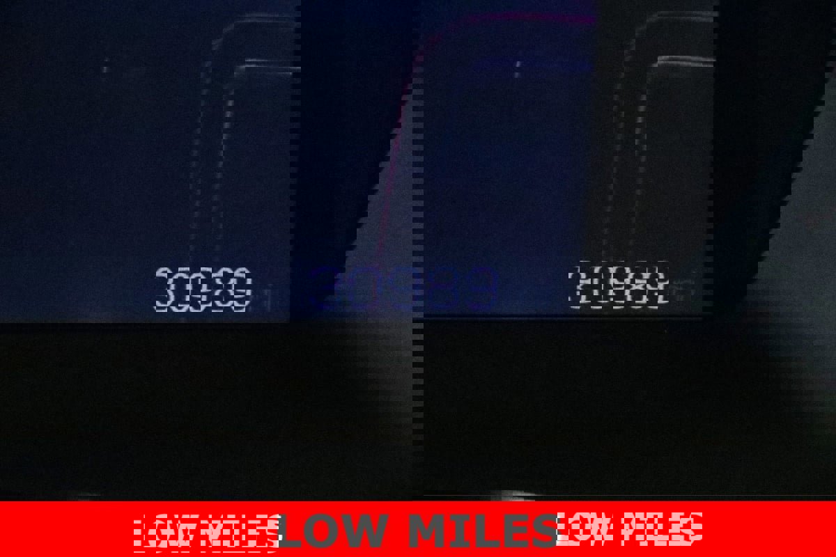 Used 2023 GMC Canyon AT4X image 16