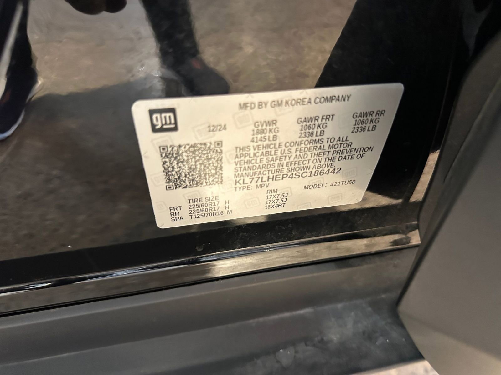 Used 2025 Chevrolet Trax LT FWD image 28