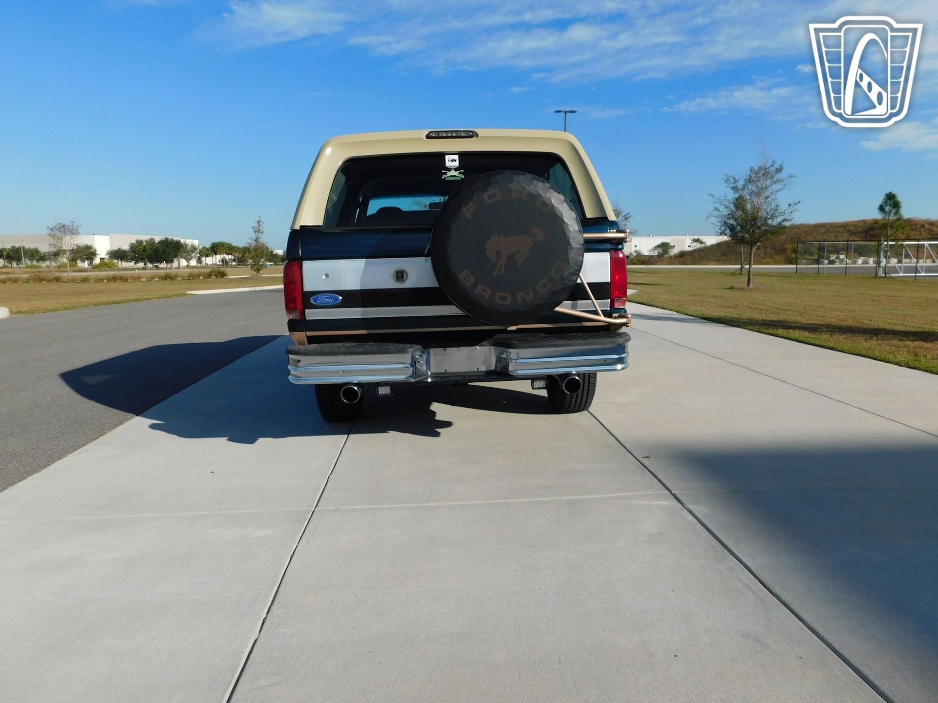 Used 1995 Ford Bronco XLT image 19