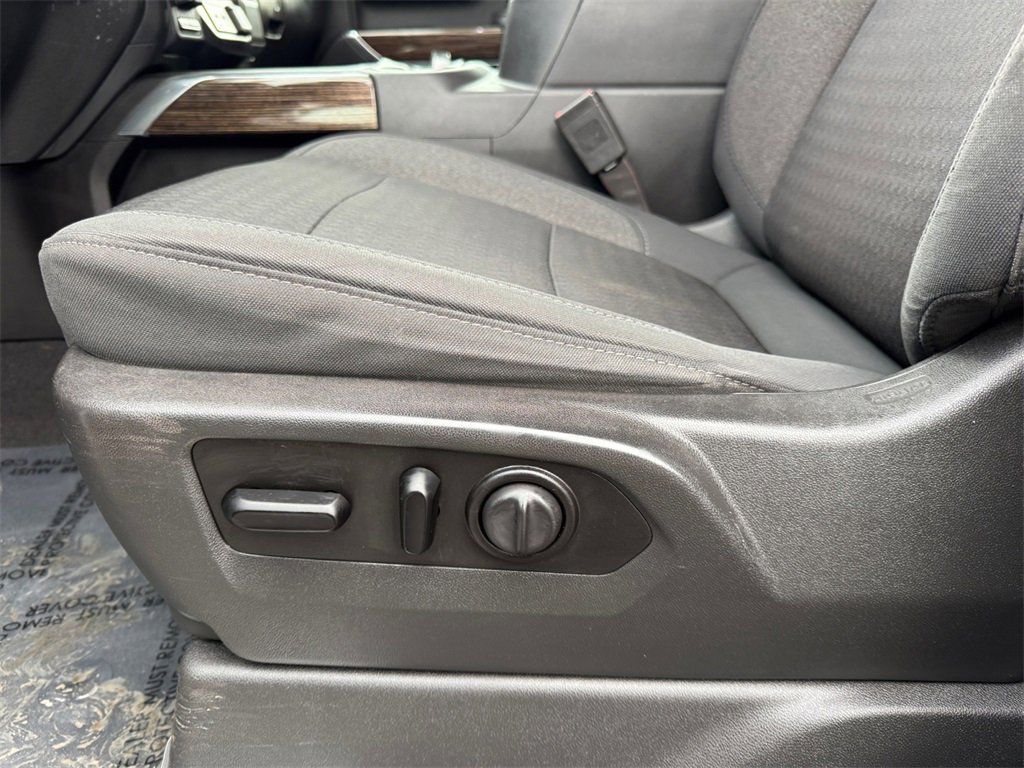 Used 2020 GMC Sierra 1500 Elevation image 10