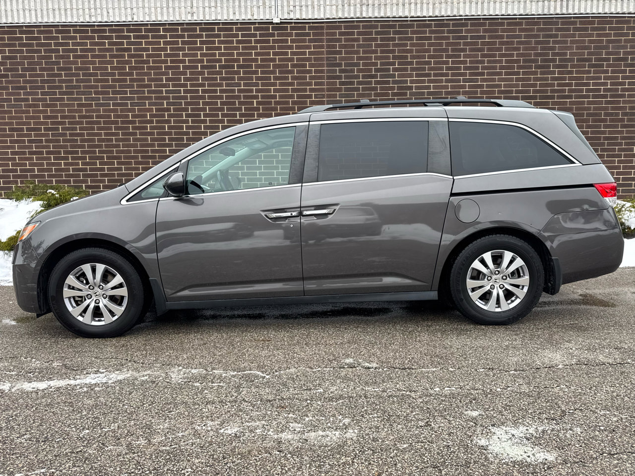 Used 2017 Honda Odyssey EX-L image 29