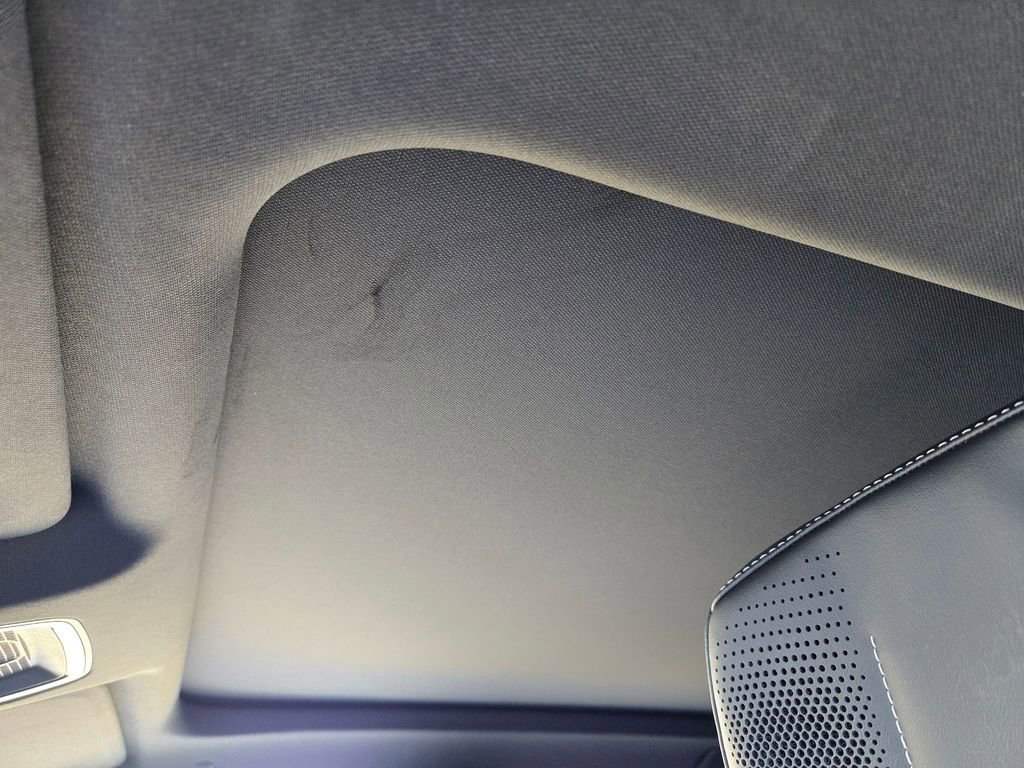 Certified 2025 Cadillac Lyriq Luxury w/ LPO, Floor Liner Package image 9