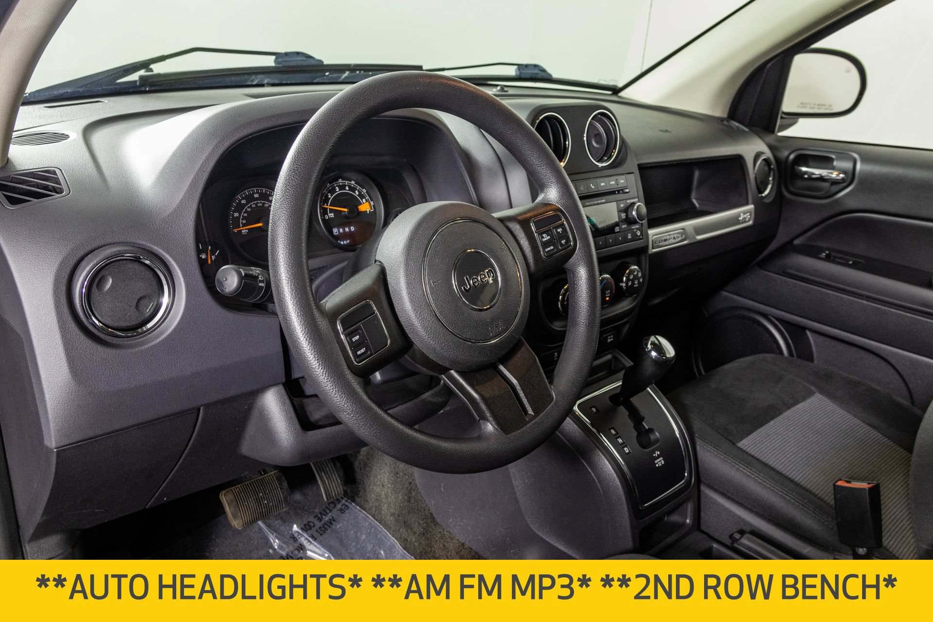 Used 2016 Jeep Compass Sport w/ Power Value Group FWD image 5