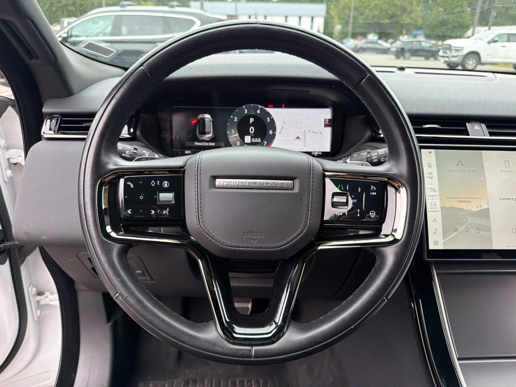 Used 2025 Land Rover Range Rover Velar Dynamic SE AWD/4WD image 14