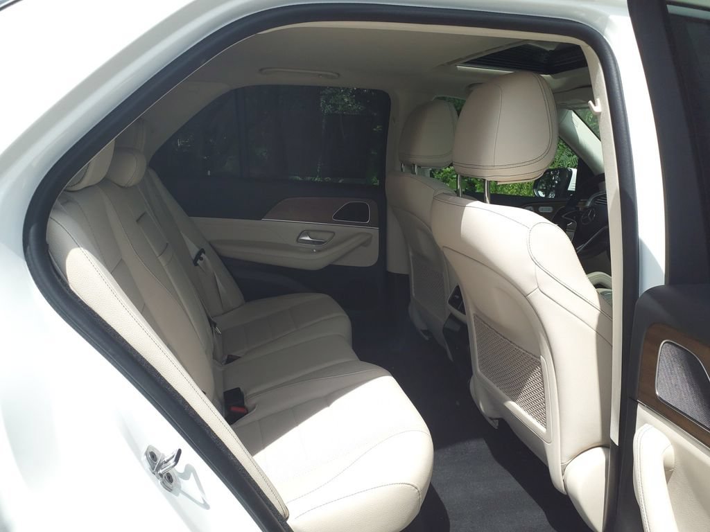 Certified 2025 Mercedes-Benz GLE 450e 4MATIC image 12