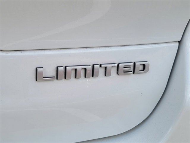 Used 2024 Jeep Grand Cherokee L Limited w/ Luxury Tech Group II image 21