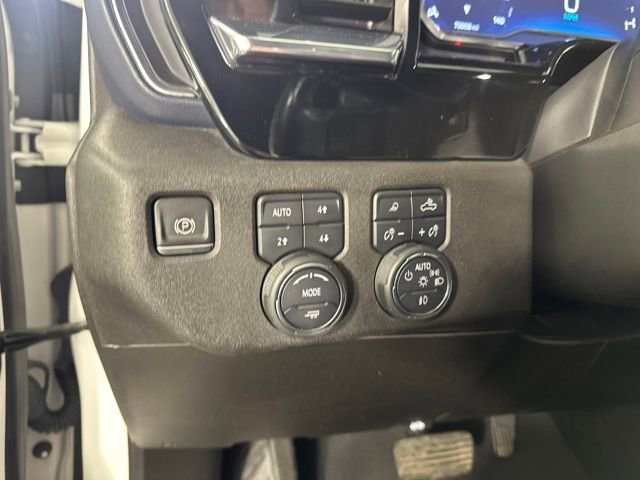Used 2022 Chevrolet Silverado 1500 High Country image 19