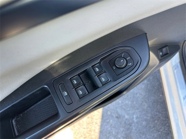 Used 2022 Volkswagen Taos SE image 19