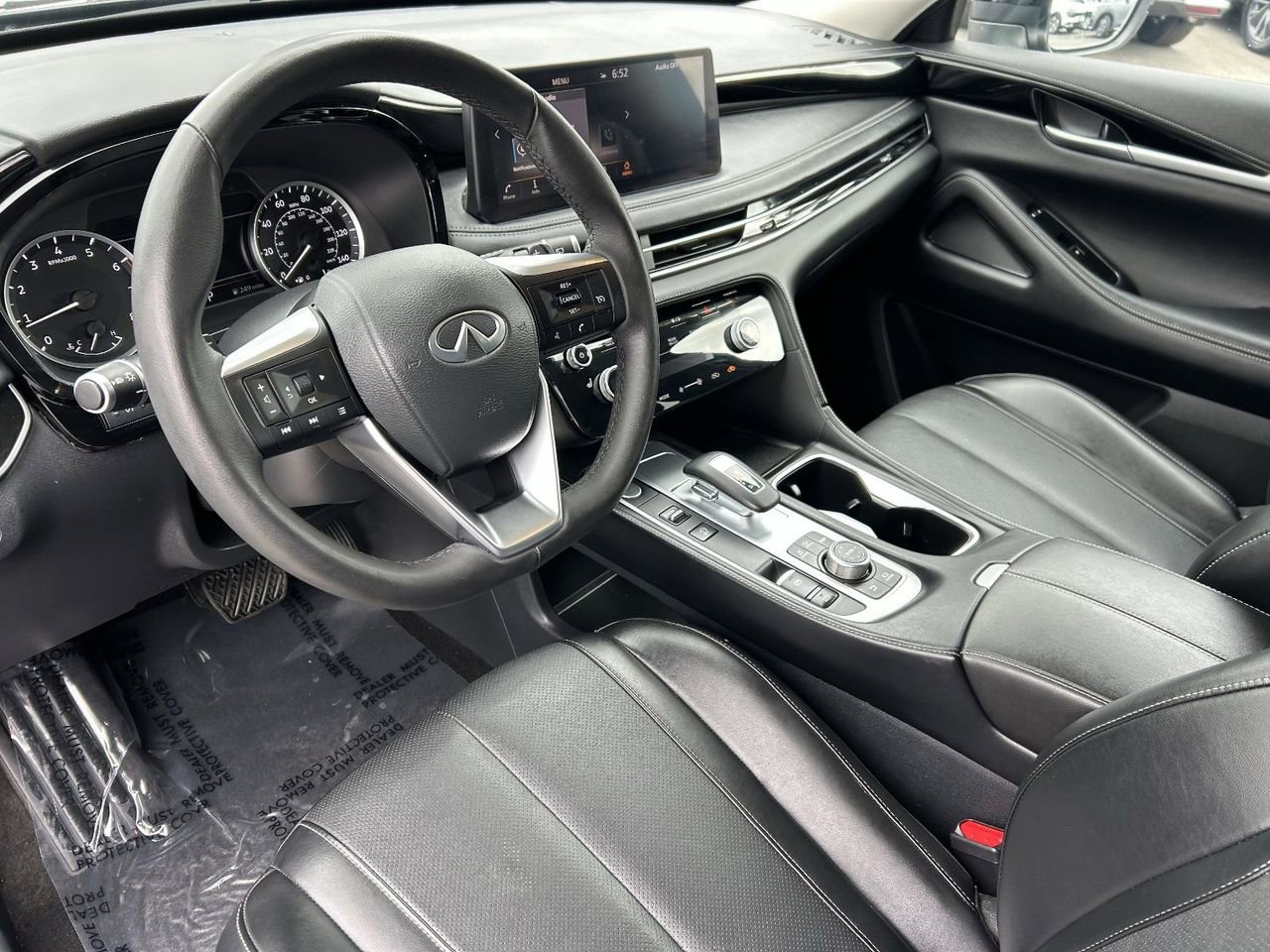 Certified 2025 INFINITI QX60 Pure image 33