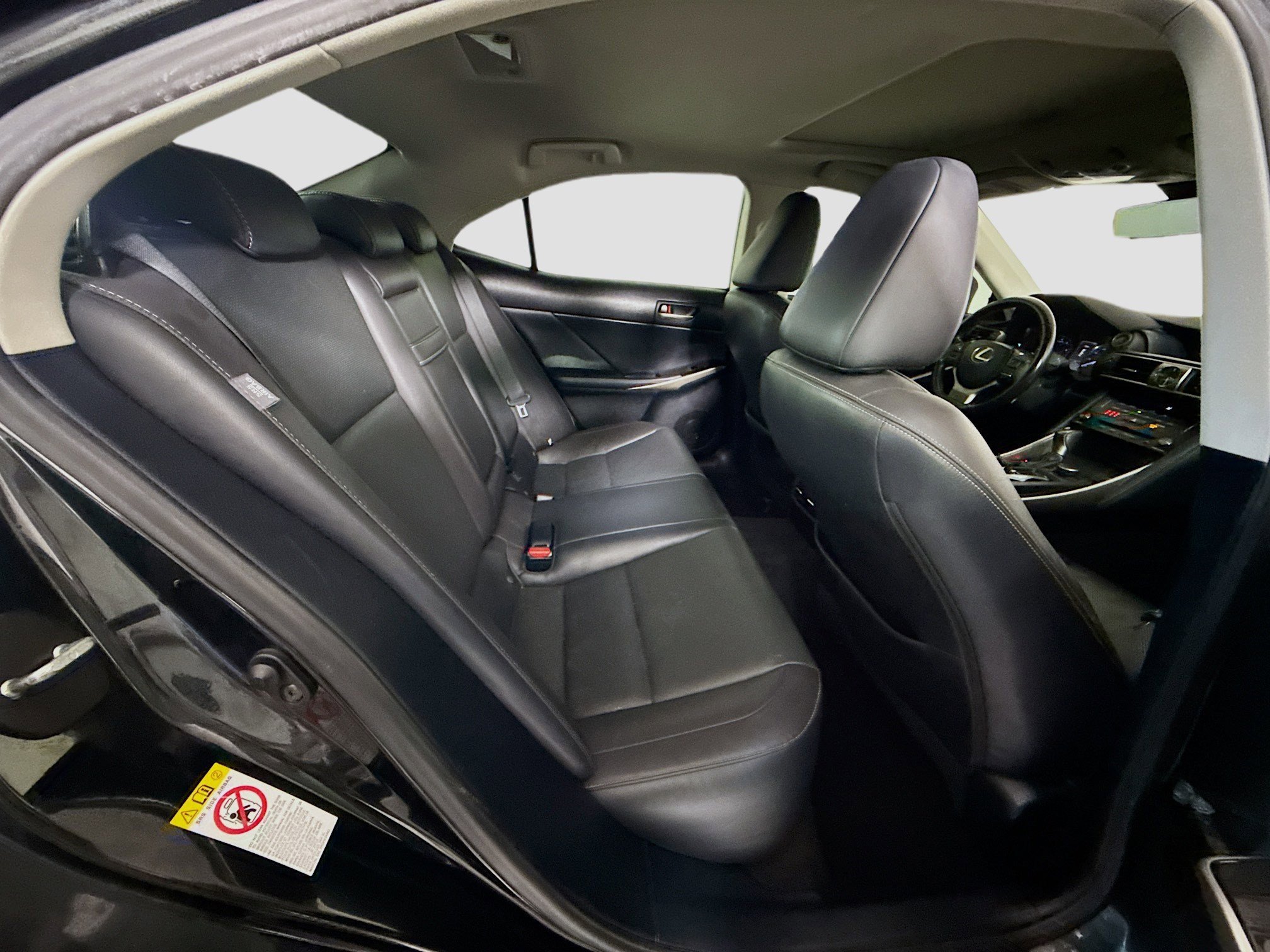 Used 2018 Lexus IS 300 w/ Premium Package RWD image 27