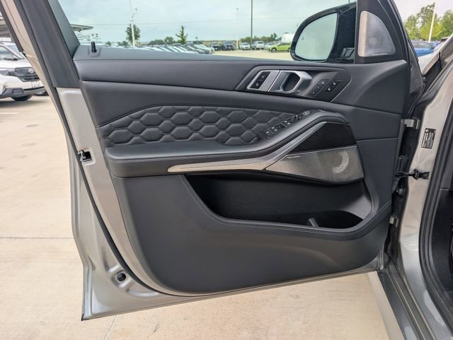Used 2021 BMW X5 M w/ Competition Package AWD/4WD image 23