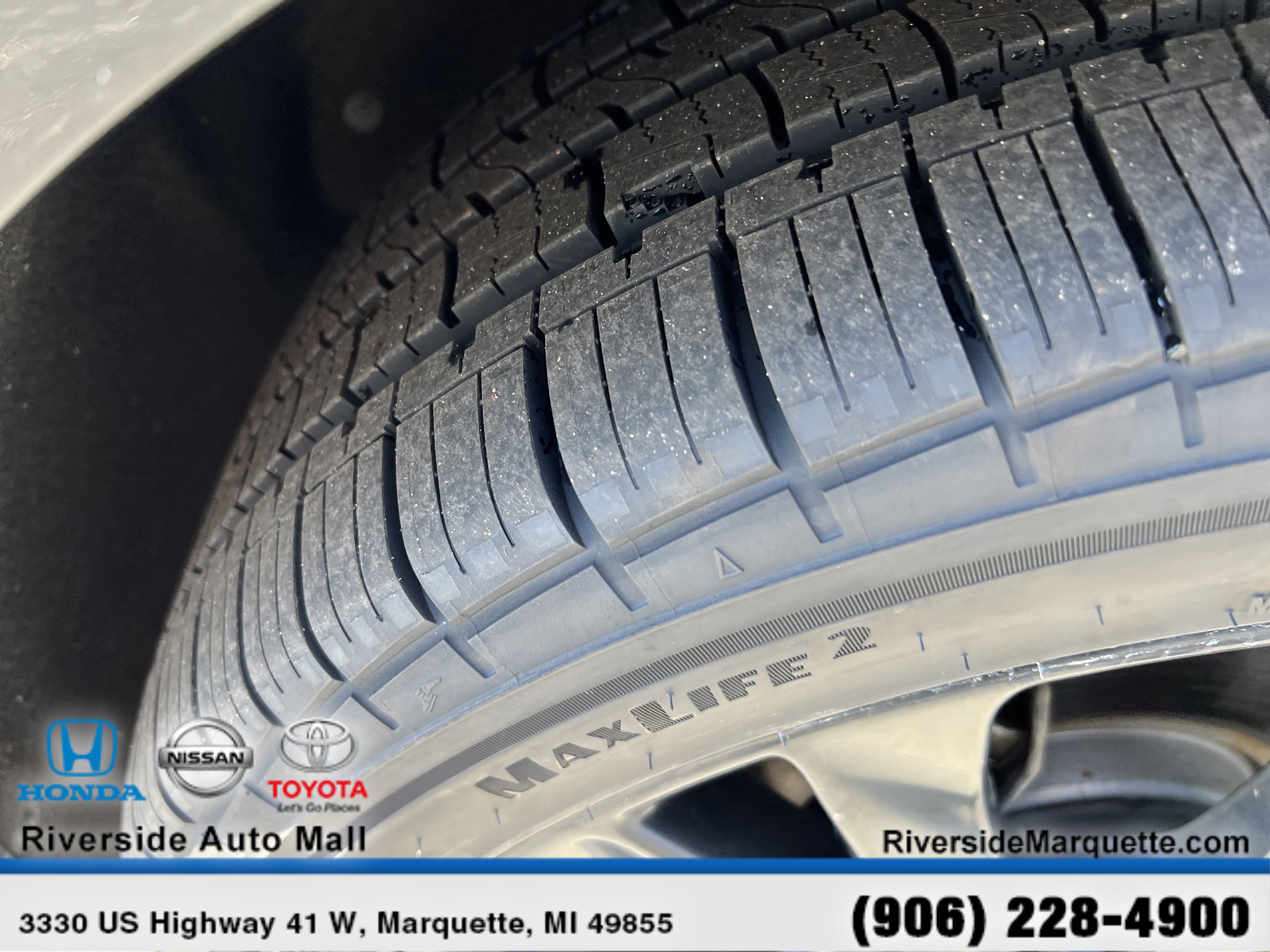 Used 2021 Chevrolet Blazer RS w/ Enhanced Convenience Package AWD/4WD image 12