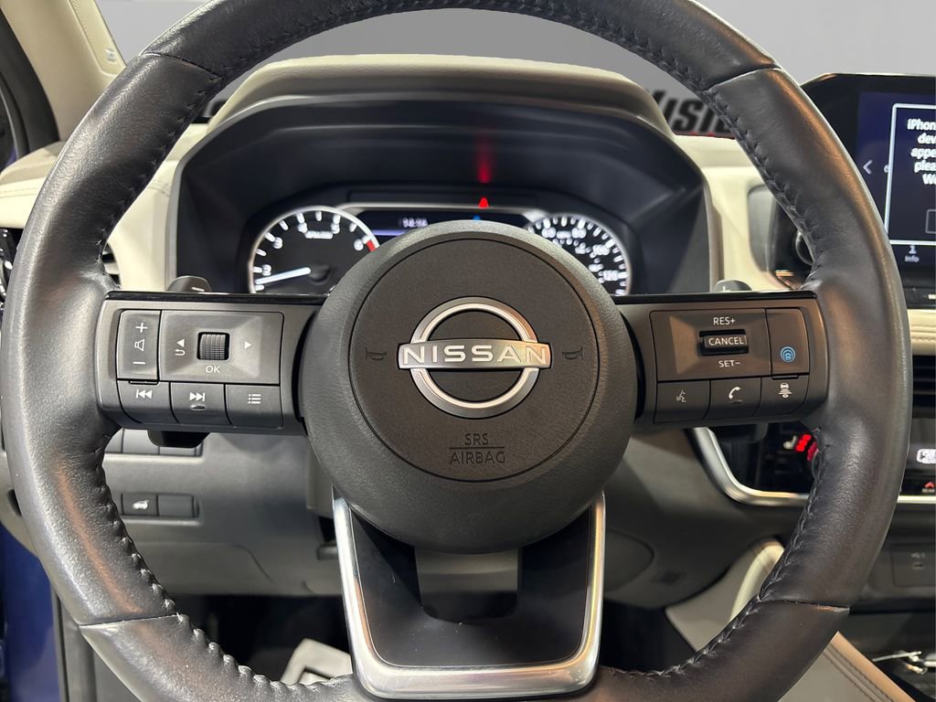 Used 2023 Nissan Rogue SL w/ SL Premium Package image 25