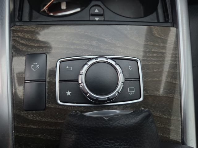 Used 2016 Mercedes-Benz E 350 Sedan image 27