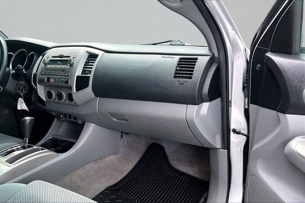 Used 2010 Toyota Tacoma PreRunner RWD image 25