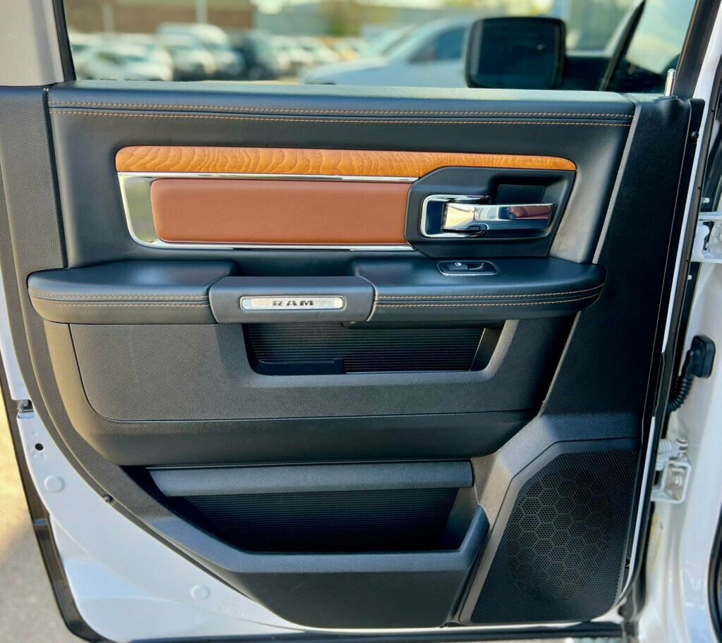Used 2017 RAM 1500 Laramie Longhorn RWD image 17