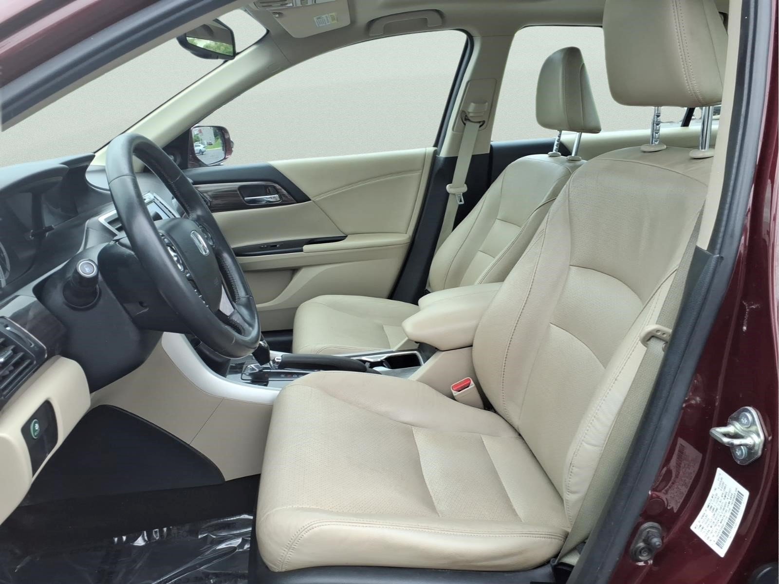 Used 2016 Honda Accord EX-L image 18