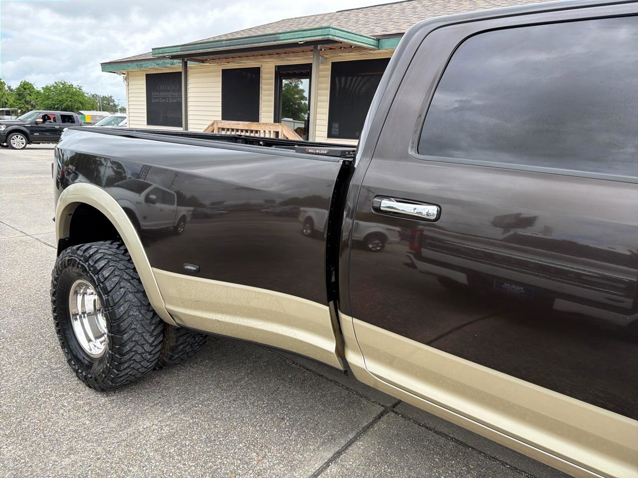 Used 2011 RAM 3500 Laramie w/ Protection Group AWD/4WD image 11