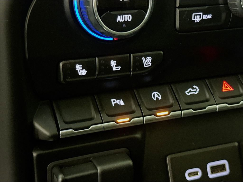 Used 2019 Chevrolet Silverado 1500 LTZ w/ LTZ Plus Package image 19