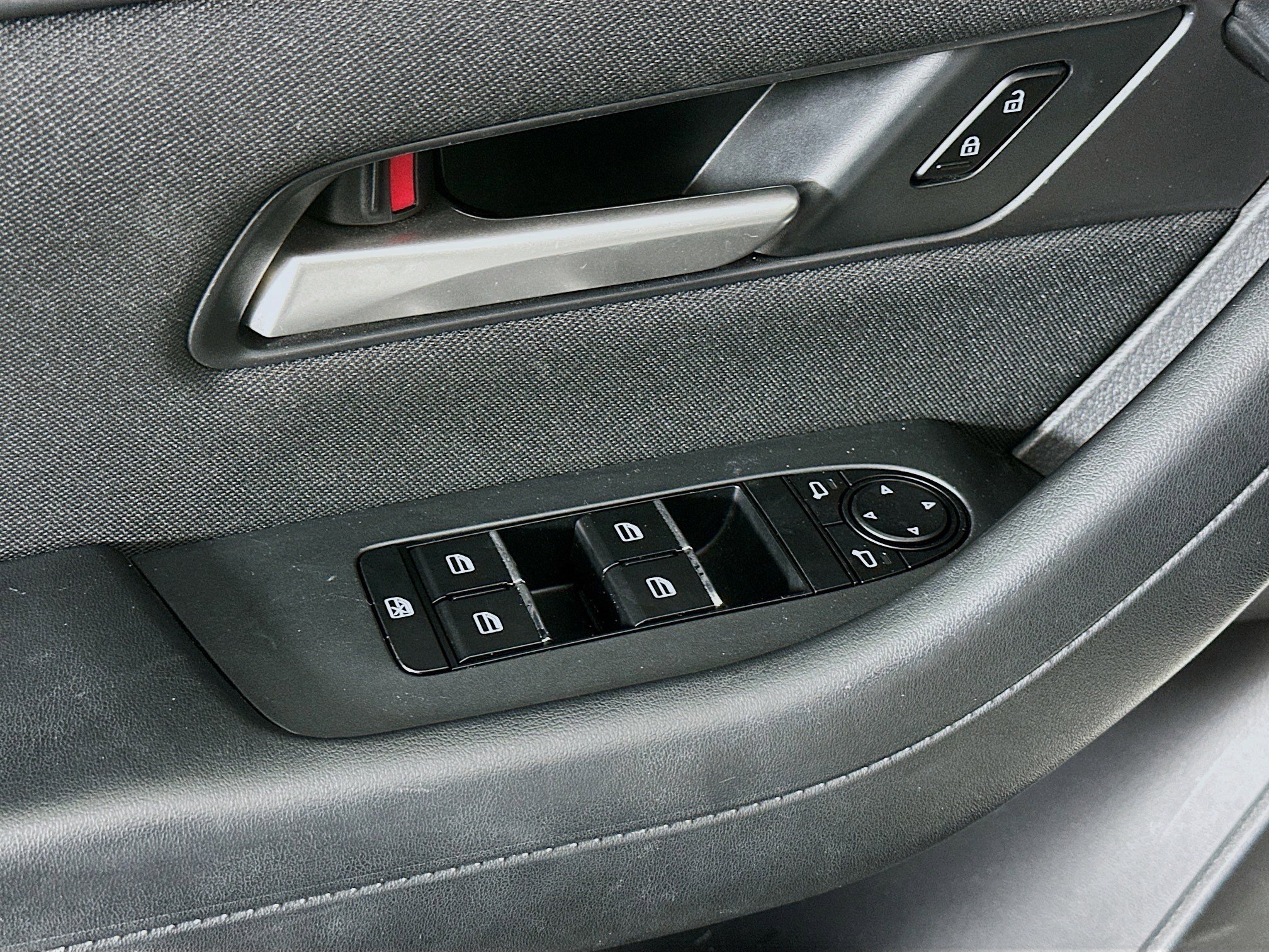 Used 2025 MAZDA CX-90 3.3 Turbo w/ Select Package image 15