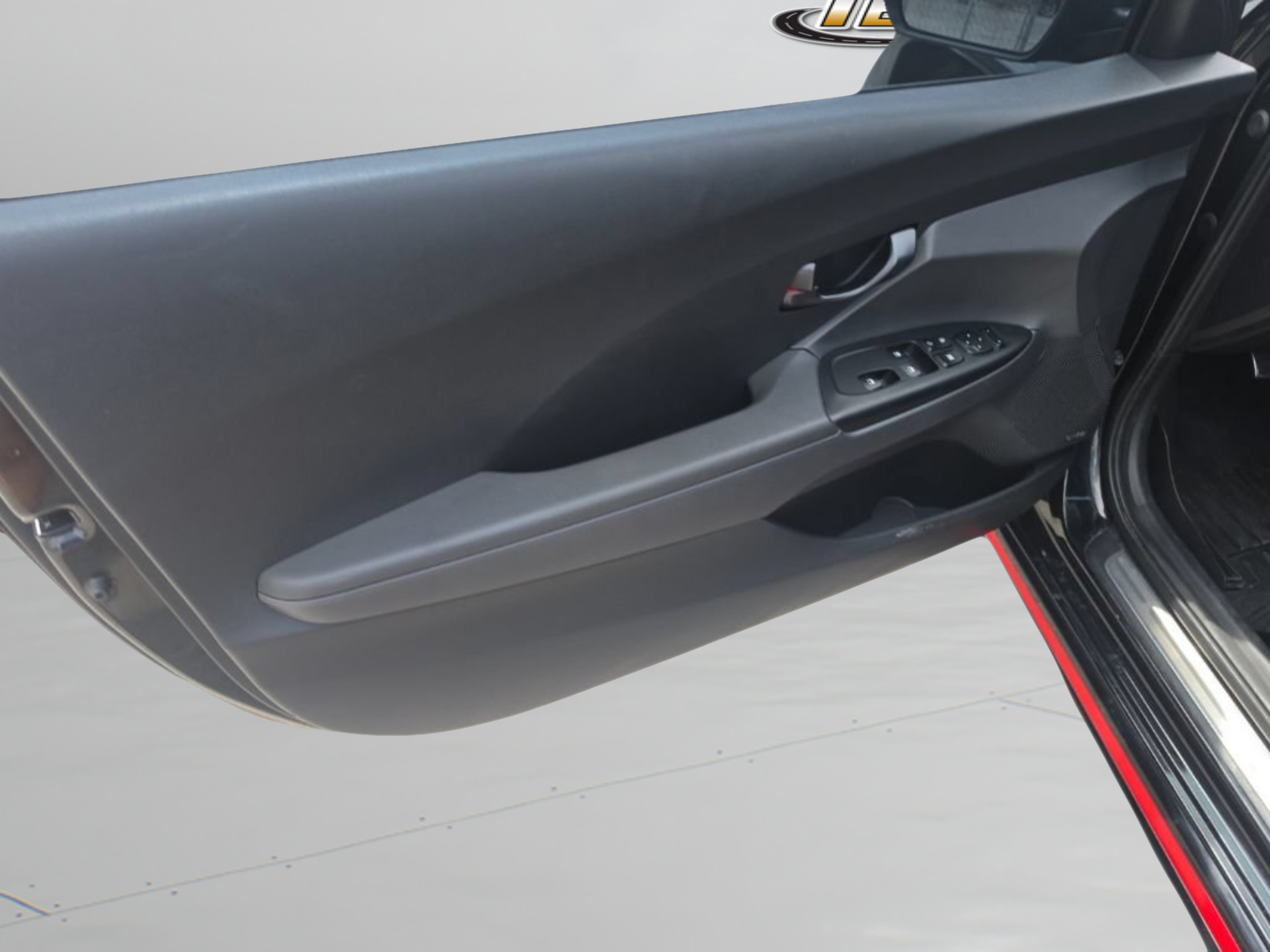 Used 2022 Hyundai Veloster N FWD image 11