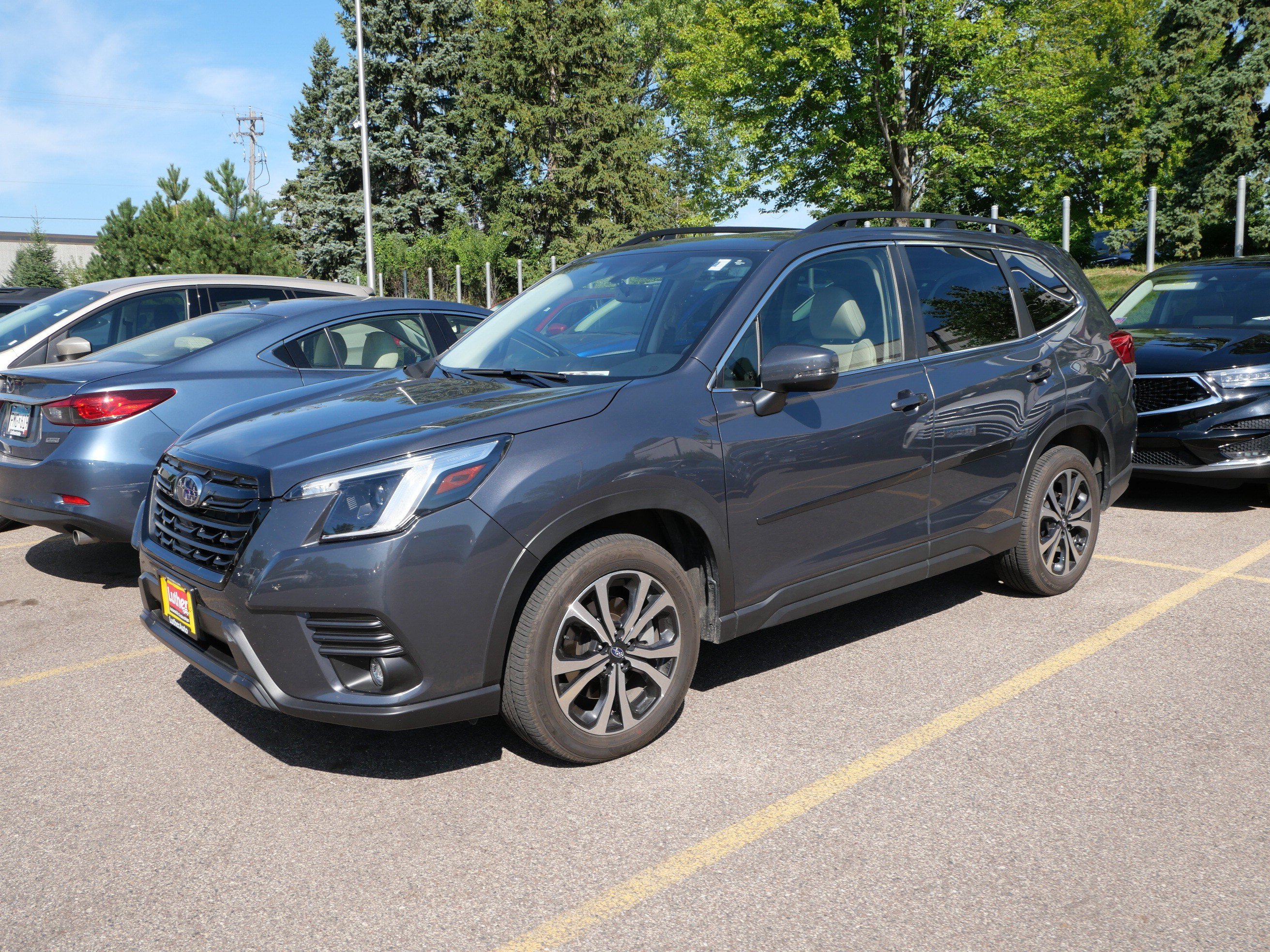 Used 2024 Subaru Forester Limited AWD/4WD image 7