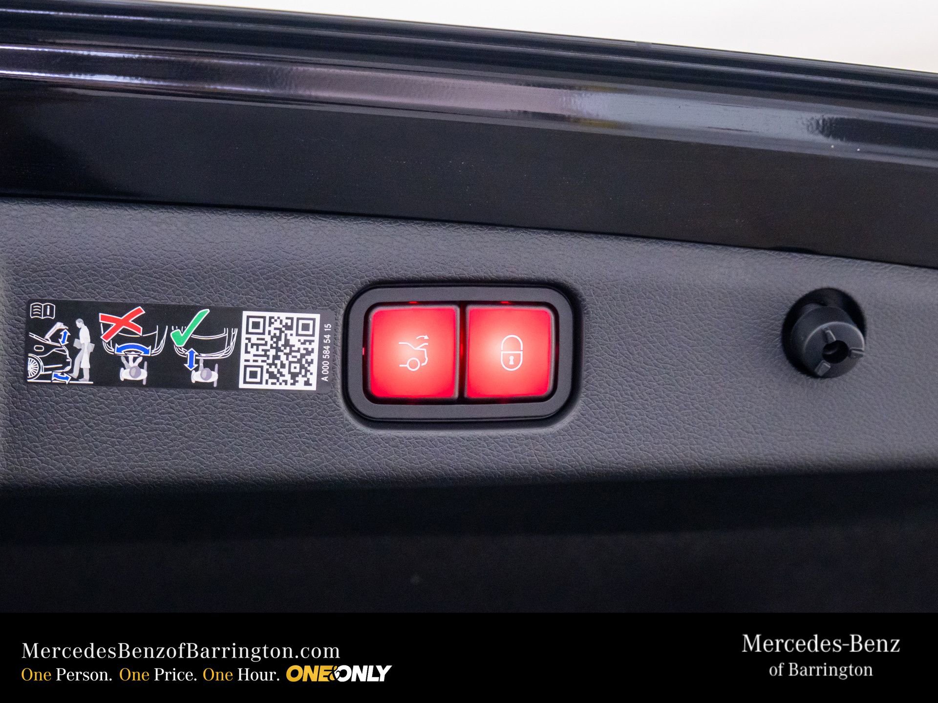 New 2026 Mercedes-Benz E 350 4MATIC Sedan image 35