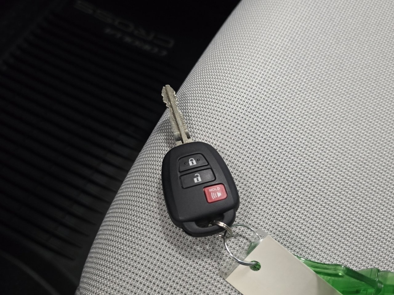 New 2026 Toyota Corolla Cross L image 32