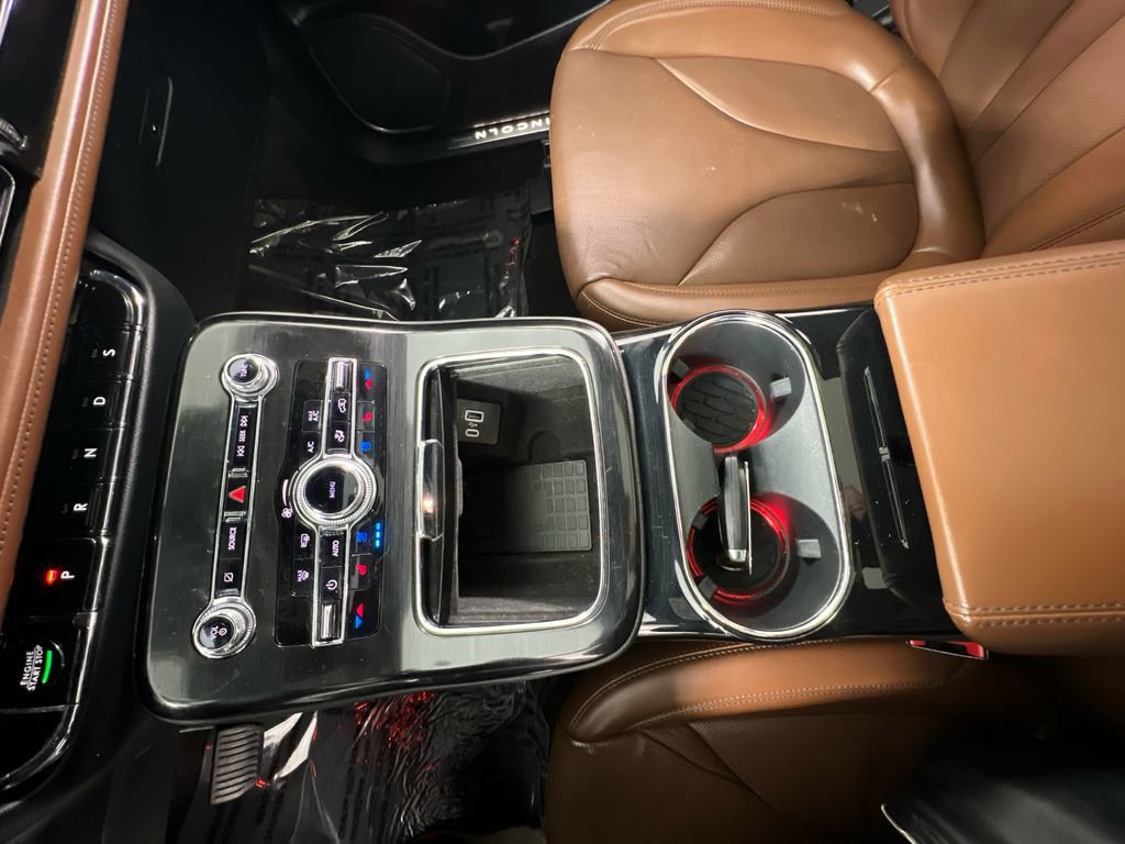 Used 2021 Lincoln Nautilus Reserve w/ Equipment Group 201A image 29