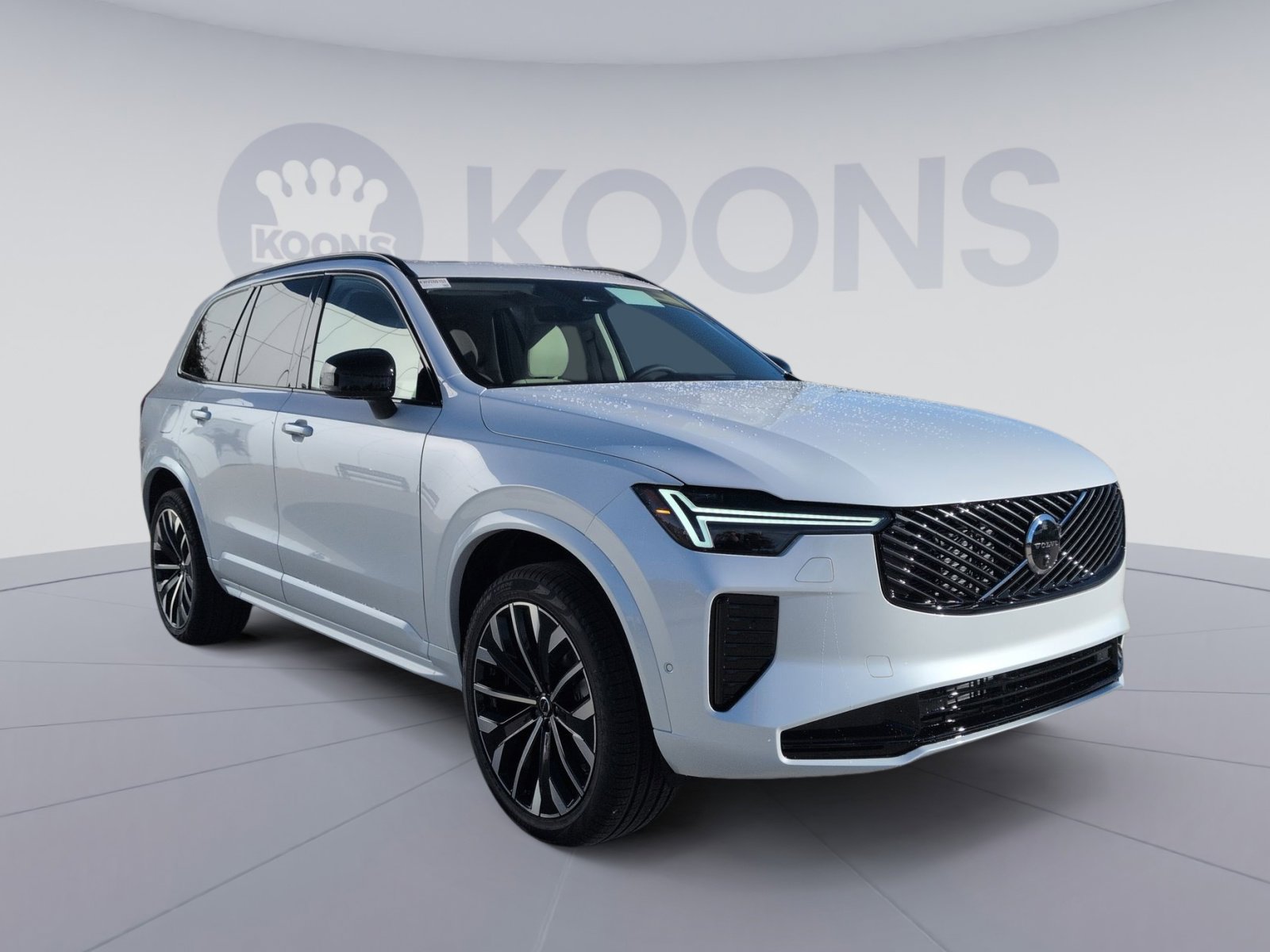 New 2026 Volvo XC90 B6 Ultra w/ Lounge Package image 10