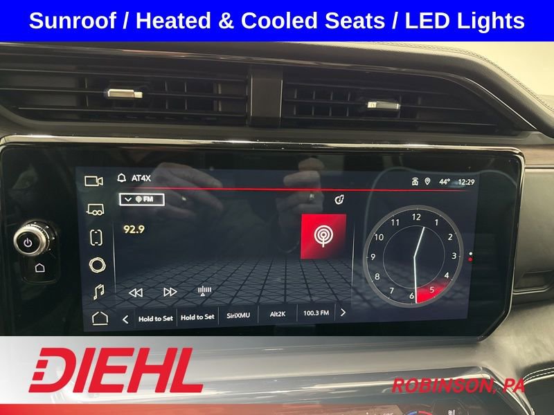 Used 2022 GMC Sierra 1500 AT4X image 37