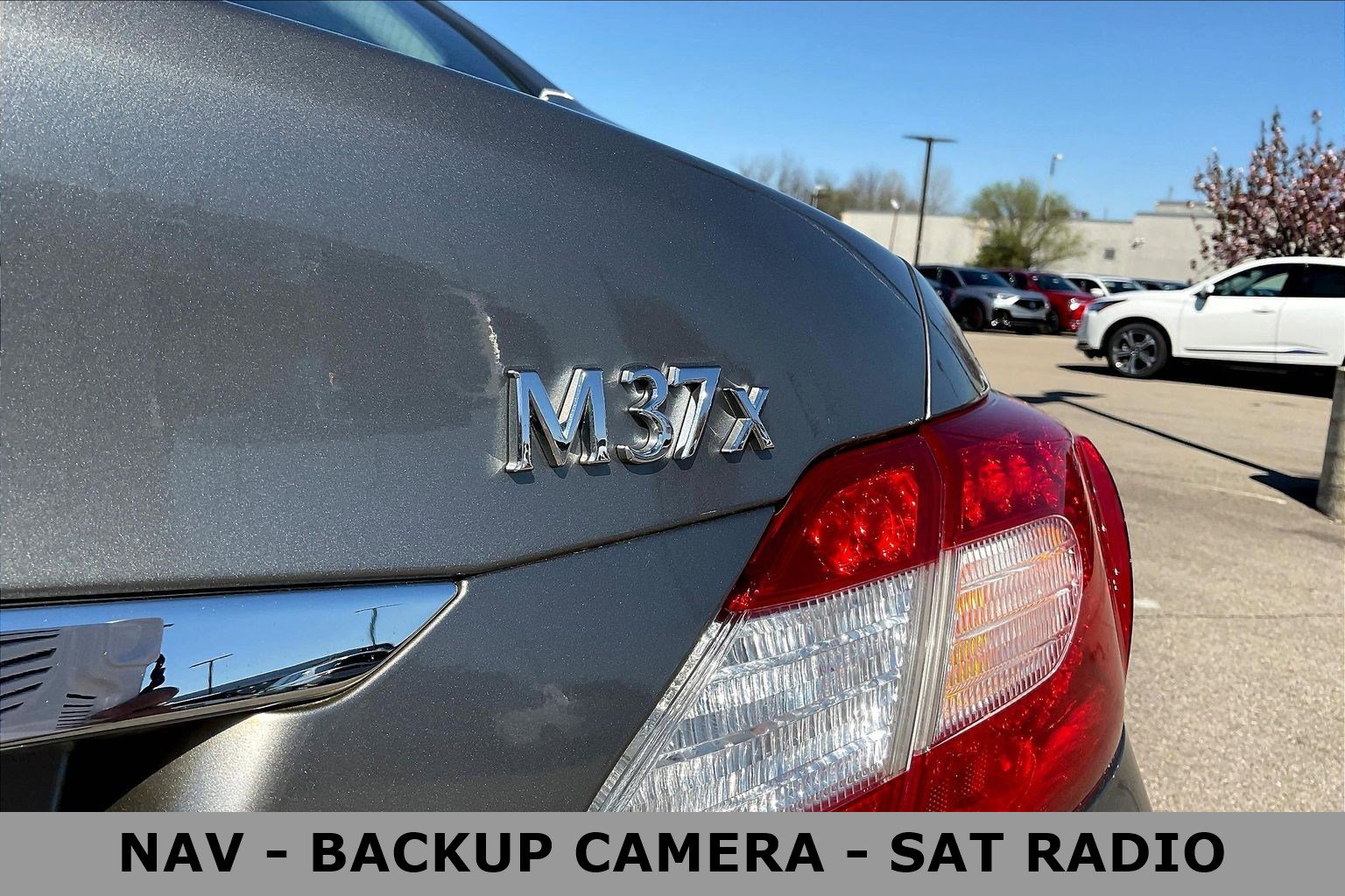 Used 2013 INFINITI M37 x w/ Premium Pkg AWD/4WD image 24