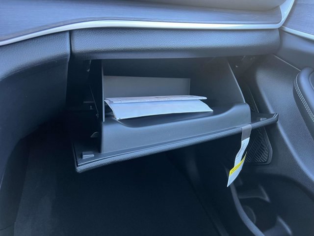 Used 2025 Jeep Grand Cherokee L Limited image 35